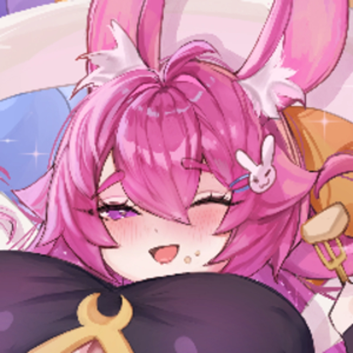 Throne profile picture for @lira