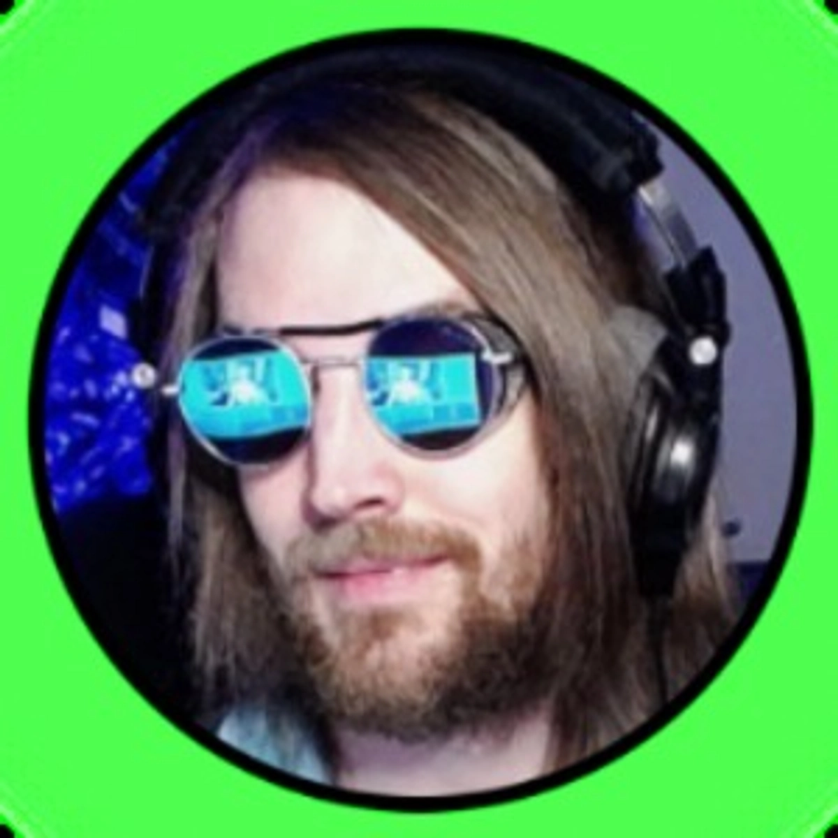 Throne profile picture for @gamut