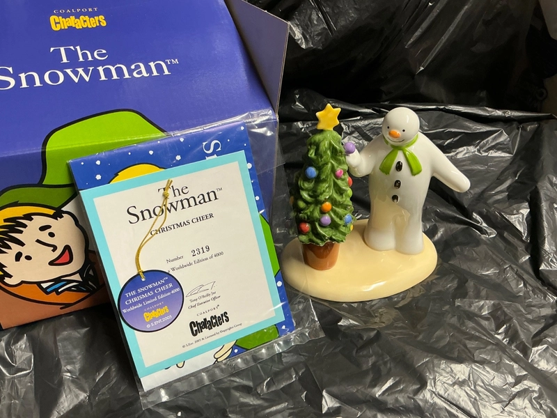 Coalport Snowman Christmas cheer 2319/4000