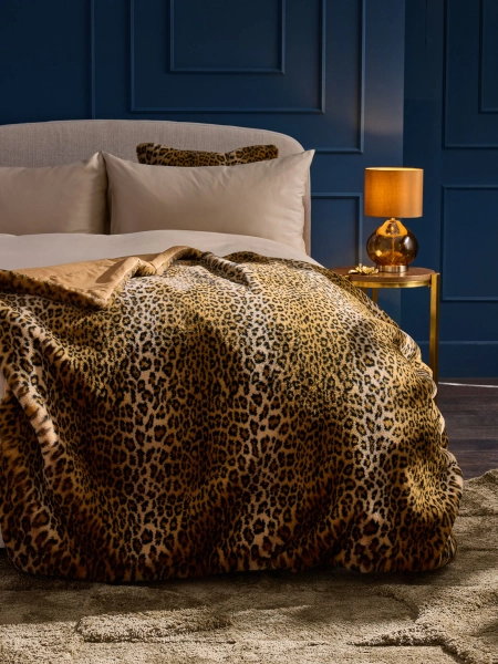 Leopard Plush Faux Fur Throw