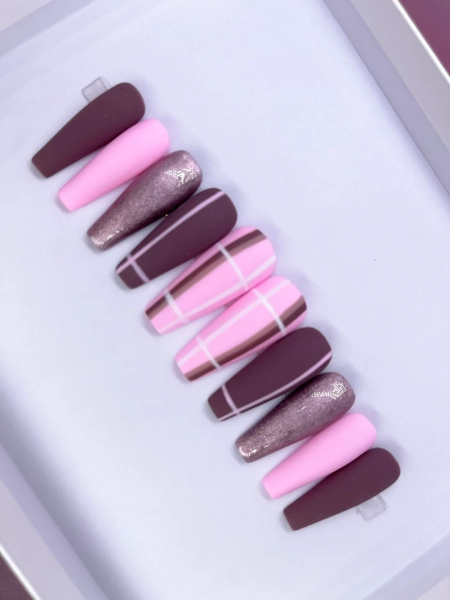 NEAPOLITAN | Matte Pink/white/brown Plaid Press on Nails - Etsy