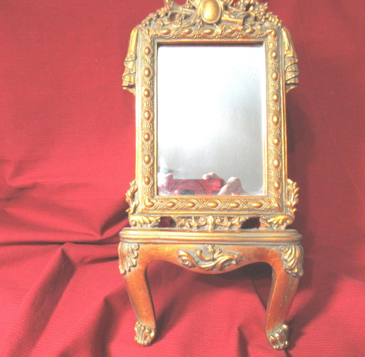 Miniature mirror 