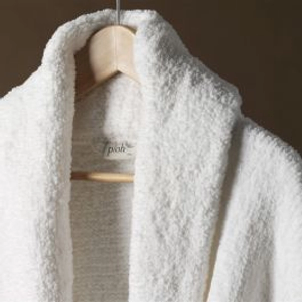 Ploh Plush Robe