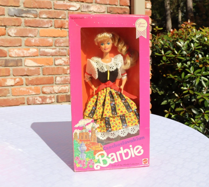Vintage Czechoslovakian Barbie Dolls of the World Collection NIB - Etsy