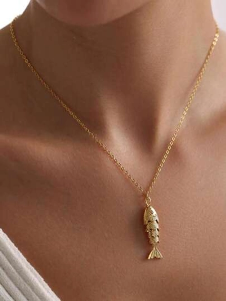 1pc Fashionable & Elegant Gold Fish Pendant Necklace, Suitable For Women's Daily And Vacation Wear