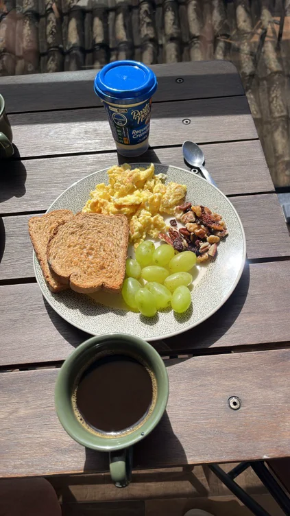 Breakfast 