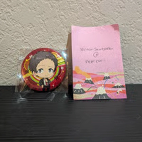 Persona 4 Golden - Tohru Adachi glittery can badge