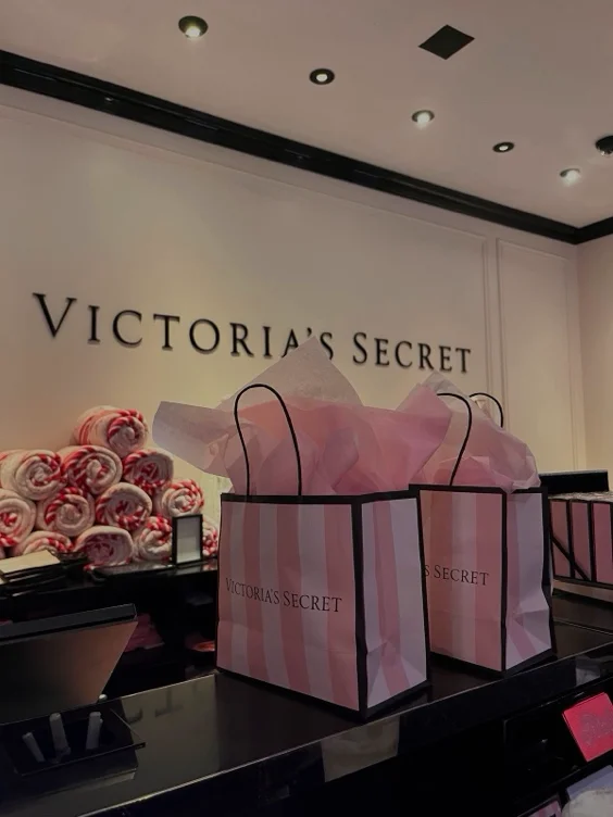 Victoria Secret Shopping Trip