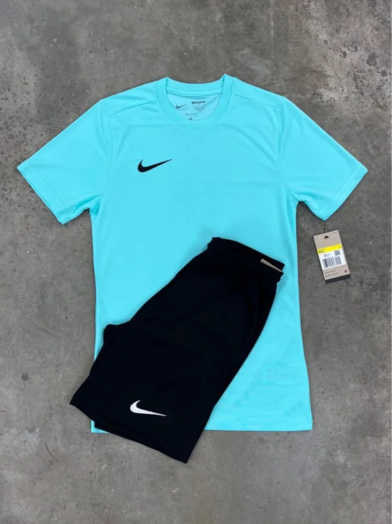 Large Nike Set