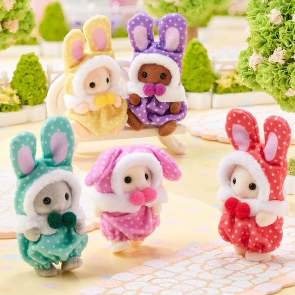 Sylvanian Families-Colourful Bunny Costume Babies-