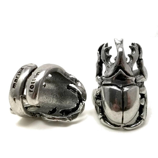 Beetle Ring | Martha Rotten