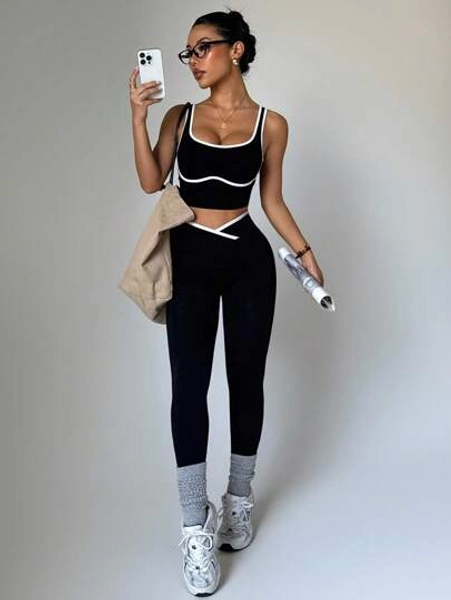 Dewbera Women's Yoga Colorblock Seamless Sports Set Workout Legging Two Piece Set Athletic Two Piece Set Fitness Outfit Two Piece Workout Set Active Two Piece Set Black Two Piece Athletic Setworkout Set