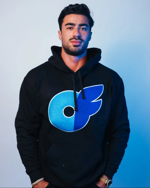 Patch Hoodie - S / Black