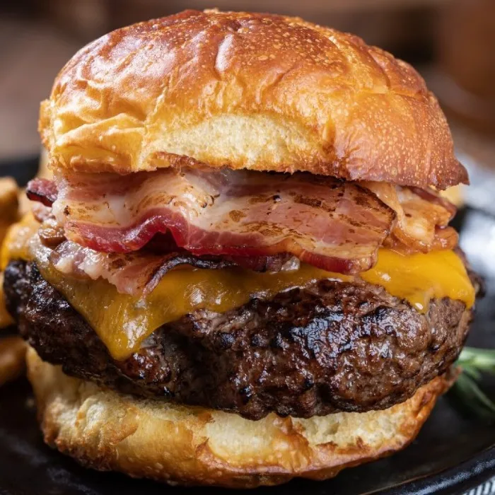 RICA HAMBURGUESA