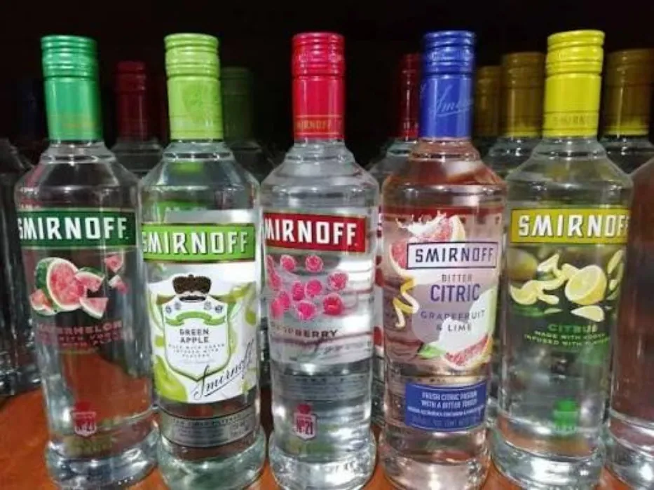Vodkita para hidratarse (˶˃ ᵕ ˂˶)