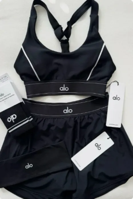    Activewear set