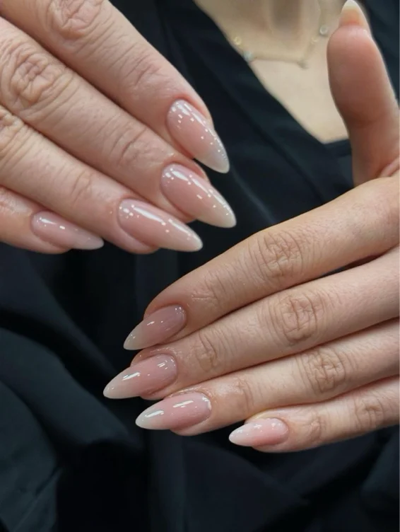nails money