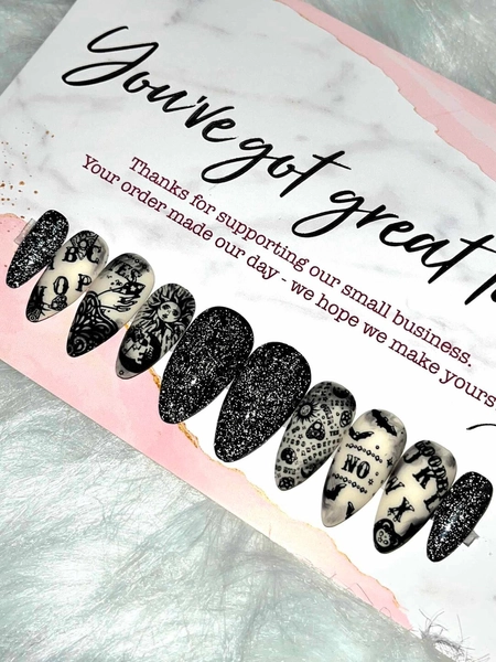 Halloween Nails | Ouija Nails | Press on Nails | Fake Nails | Halloween Nails | Witch Nails | Black Nails | Glitter Nails - Etsy