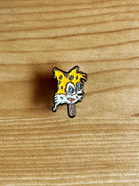 Tails Popsicle Pin