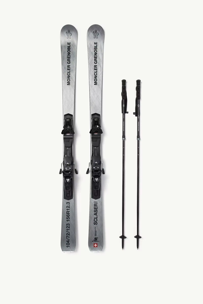 Moncler Grenoble Skis