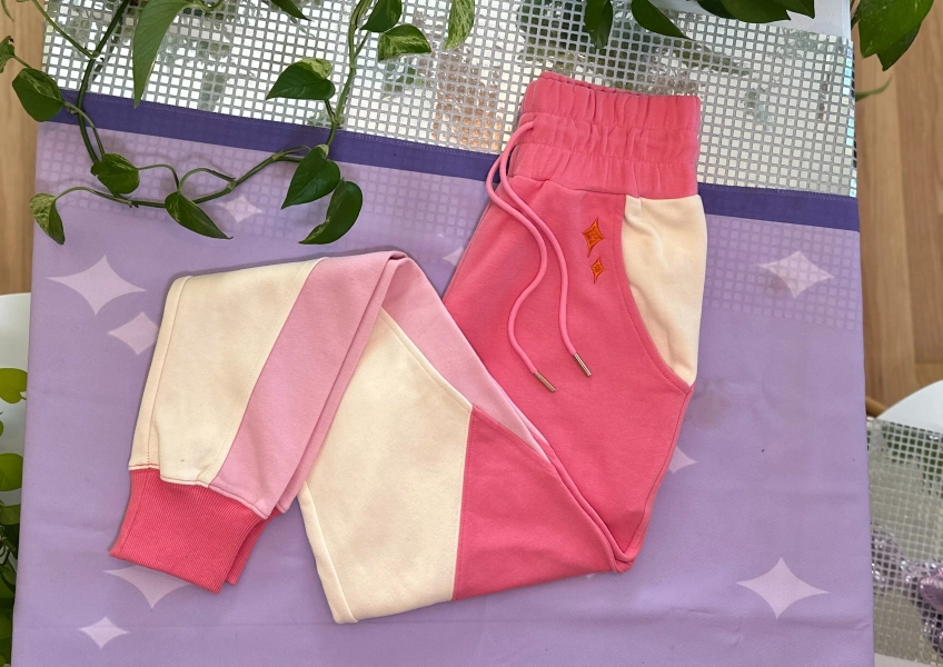 Pink joggers | Aurora Bloom Studios♡