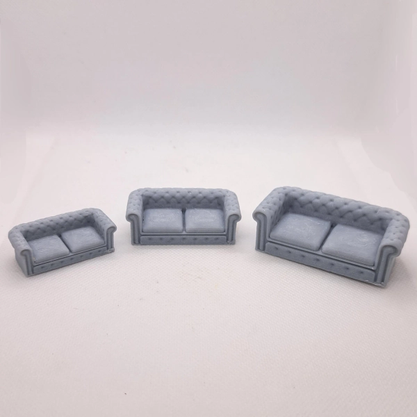 Jumping Spider Furniture ~ Button-Tufted Couch!