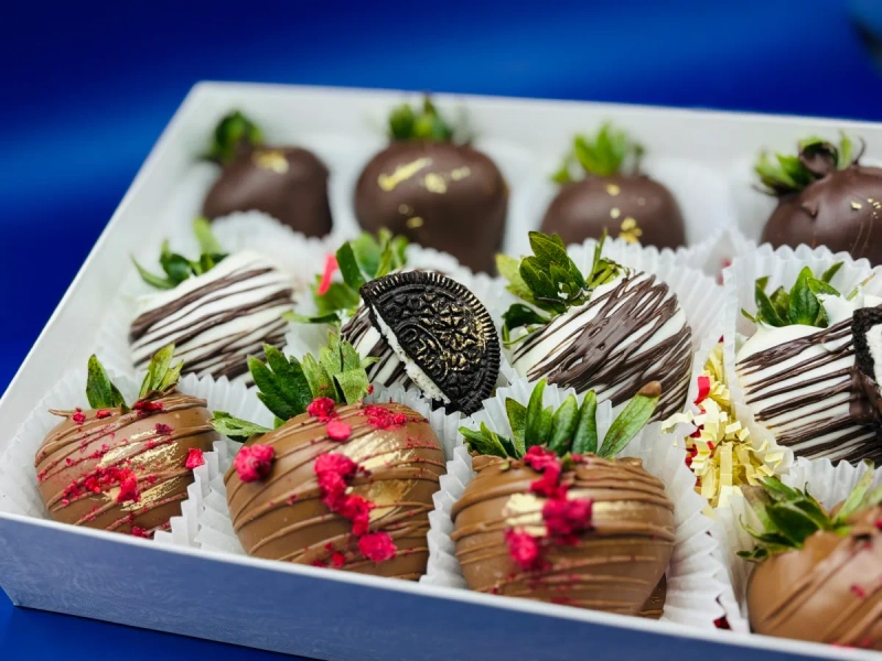 Dozen Chocolate Strawberries
