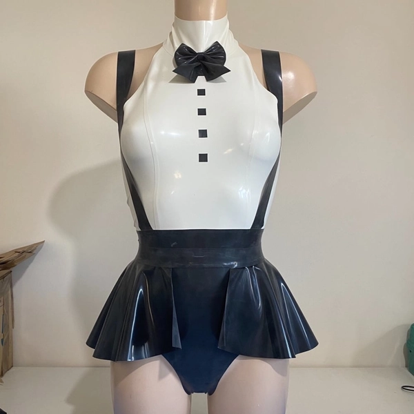 Latex Xbiz Awards Outfit