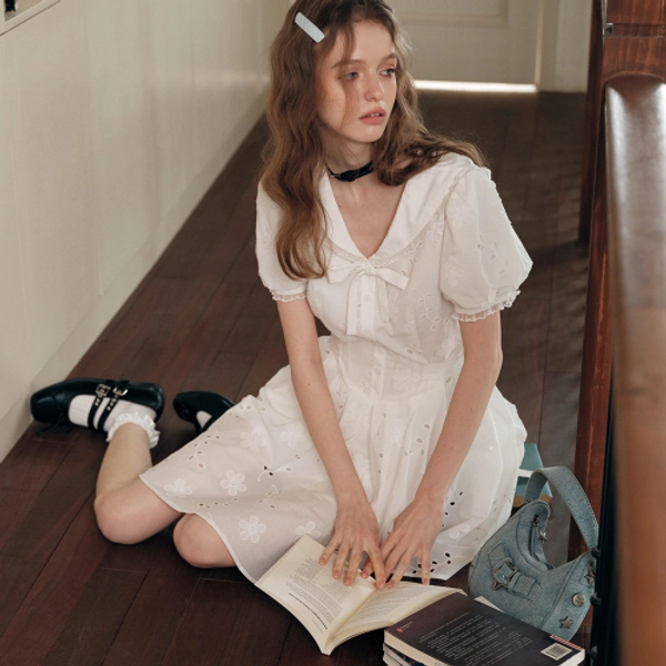 쎄무아듀(CEST MOIDEW) Cest_Embroidery sailor collar dress - 사이즈 & 후기 | 무신사