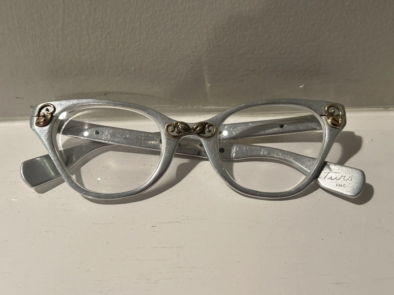 Vintage TURA Inc Eyeglasses Cat Eye Frames 50/60s Retro Aluminum Silver Gold