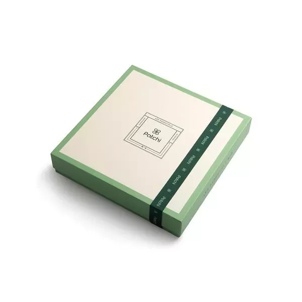 Box of 52 Pieces, Les Essentiels