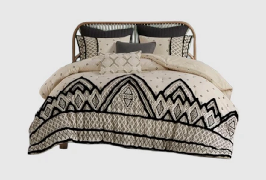 Queen Bedding Set