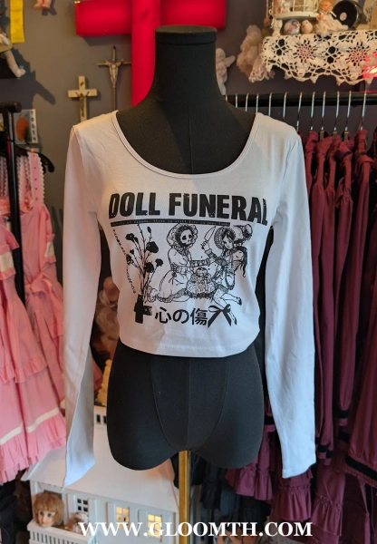 doll funeral taeden hall art shirt — Gloomth