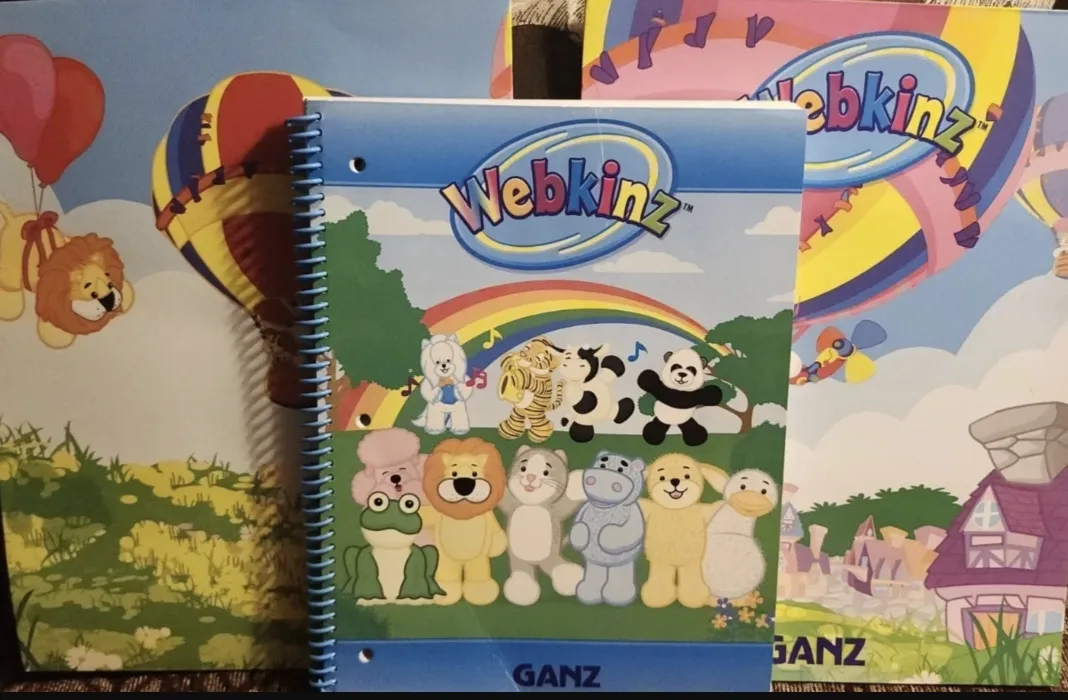 Webkinz  School Essentialz 3pc Set - Notebook and 2 Folders