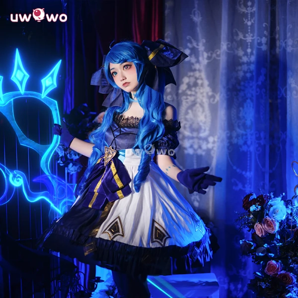 Uwowo Gwen Cosplay
