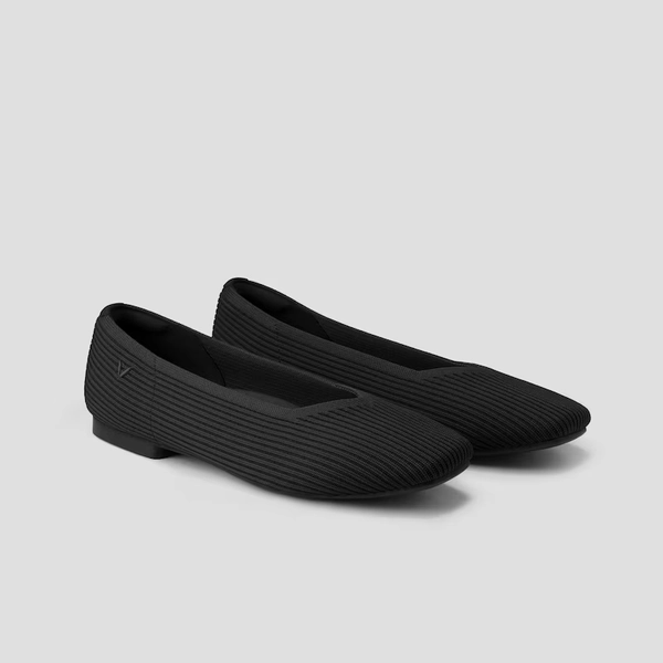 Square-Toe V-Cut Flats (Margot™ 2.0), Black, 41 | VIVAIA