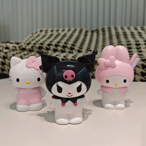 Sanrio Kuromi Hello Kitty almacenamiento de brochas de maquillaje, portalápices Kawaii, adorno de almacenamiento de escritorio, melodia, portalápices para estudiantes, regalo de almacenamiento - AliExpress 26