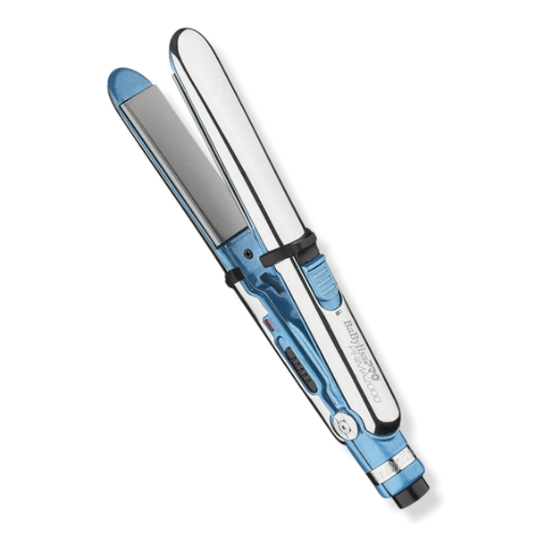 Travel size flat iron