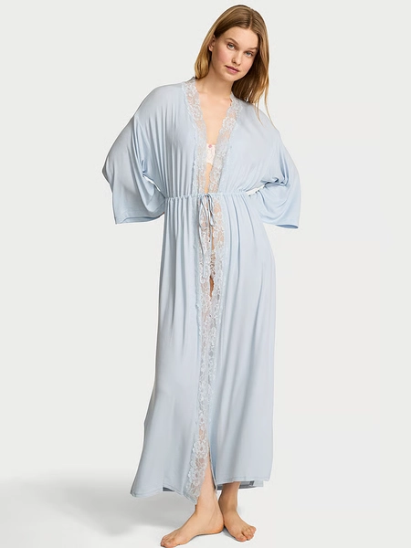 Lace-Trim Long Black Robe