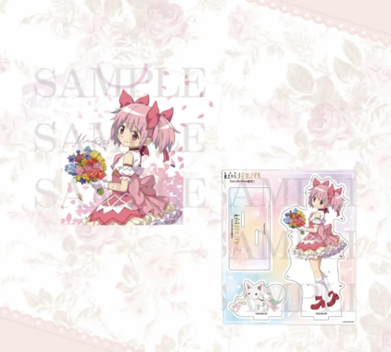 「劇場版 魔法少女まどか☆マギカ〈ワルプルギスの廻天〉」アクリルスタンド フルグラフィックTシャツ