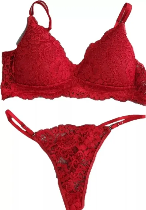 Lace clothing 