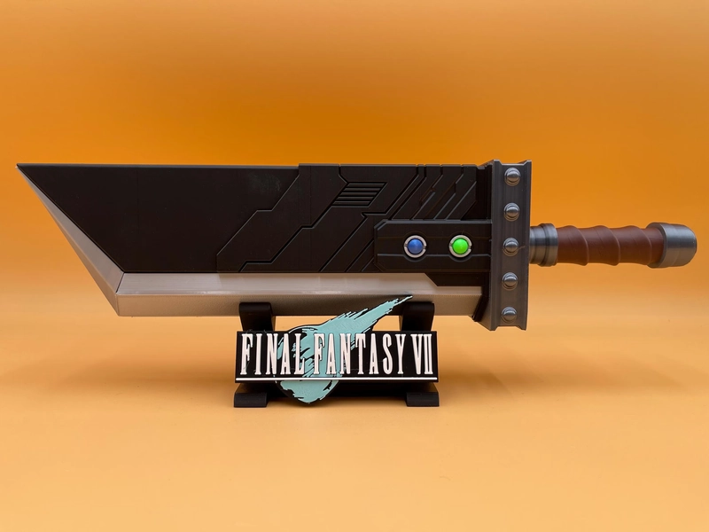 Buster Sword MTG Deck Box: Final Fantasy Inspired, EDH 100 Card