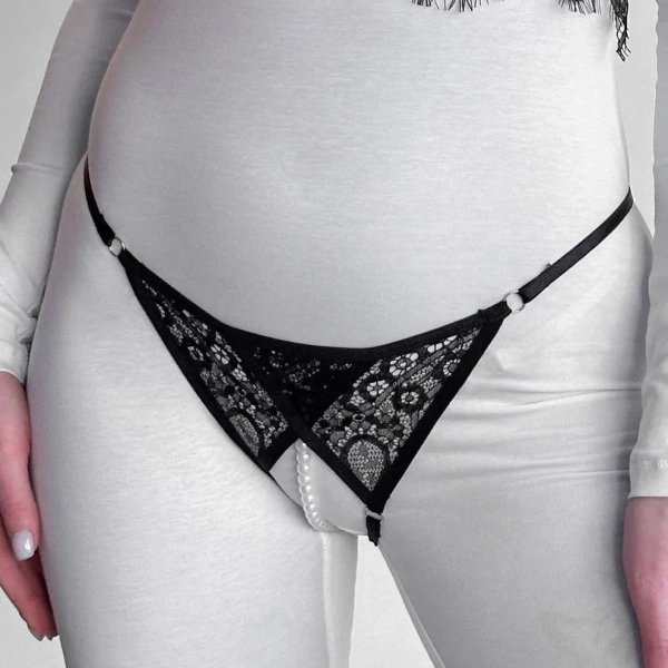 Panties with pearls