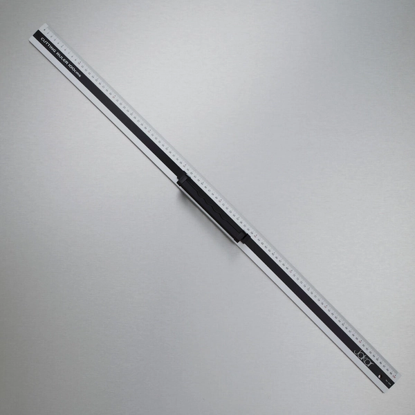 Jakar Aluminium Cutting Ruler With A Black Grip Handle 100cm