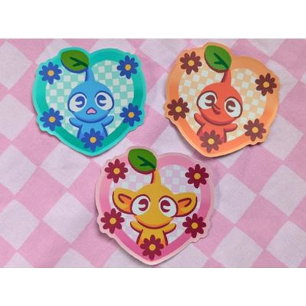 Pikmin Heart Sticker // Red Blue Yellow