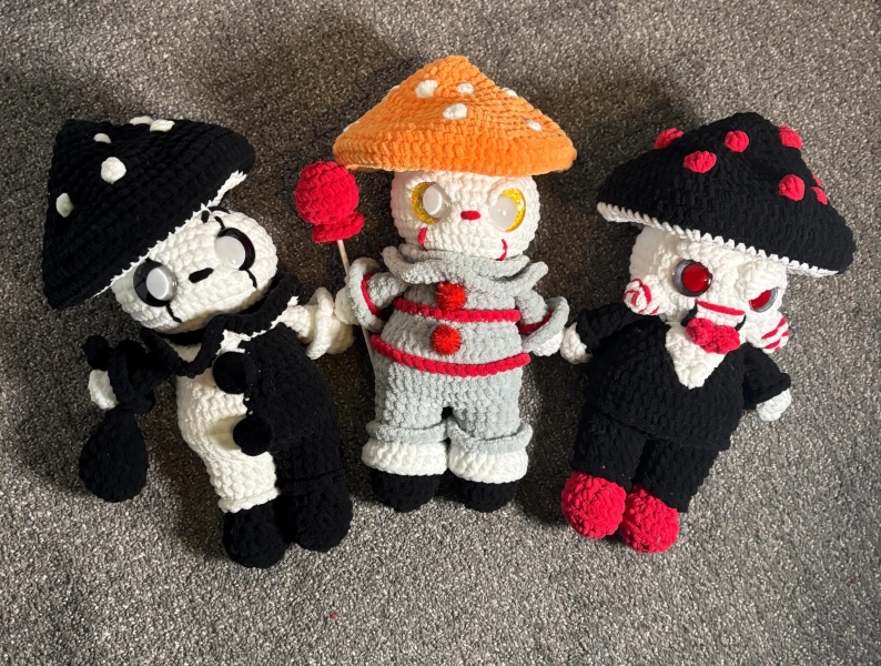 killer clown mushrooms crochet pattern