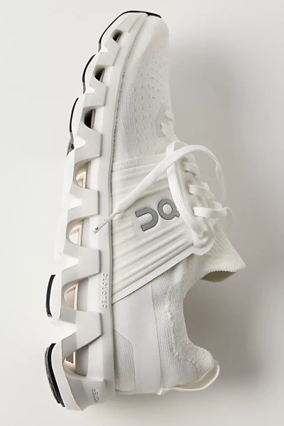 On Cloudswift 4 Sneakers