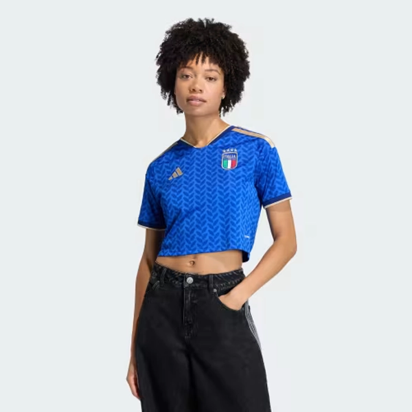 Italy 26 Home Cropped Jersey