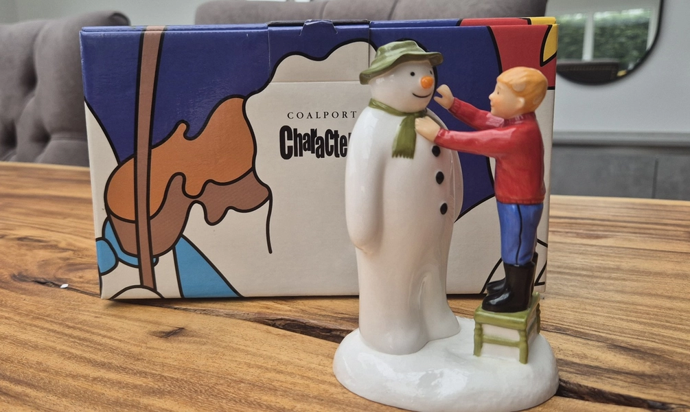 The Snowman Figurine Coalport Adding A Smile Mint Condition First Edition Boxed