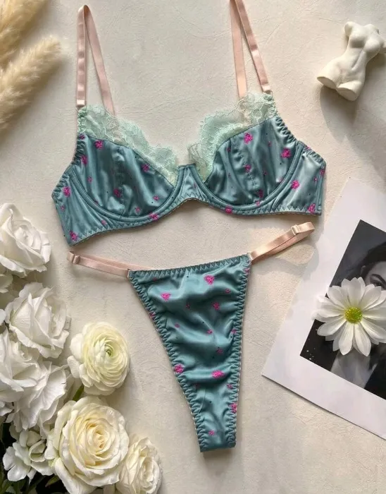 Aqua lingerie set